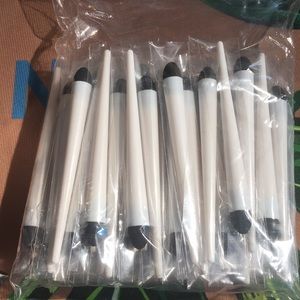 Bag of 50 Disposable Lip Shadow demo wands